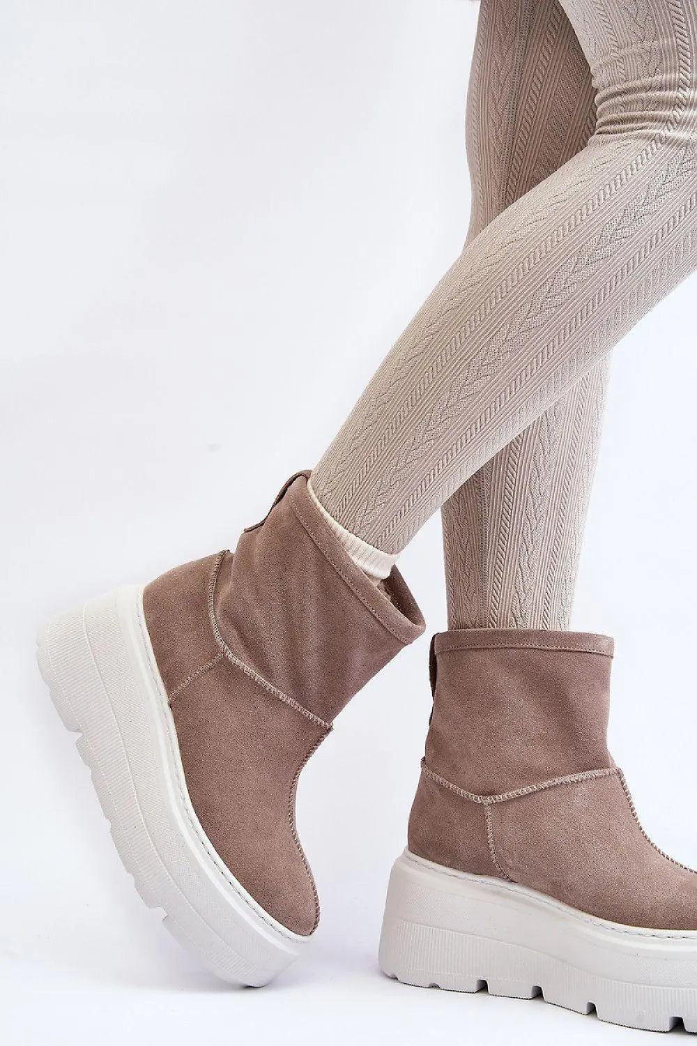 Step in style women's buskin boots made of natural leather - Honesty Sales