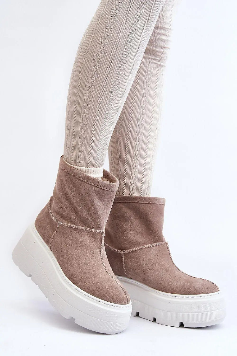 Step in style women's buskin boots made of natural leather - Honesty Sales
