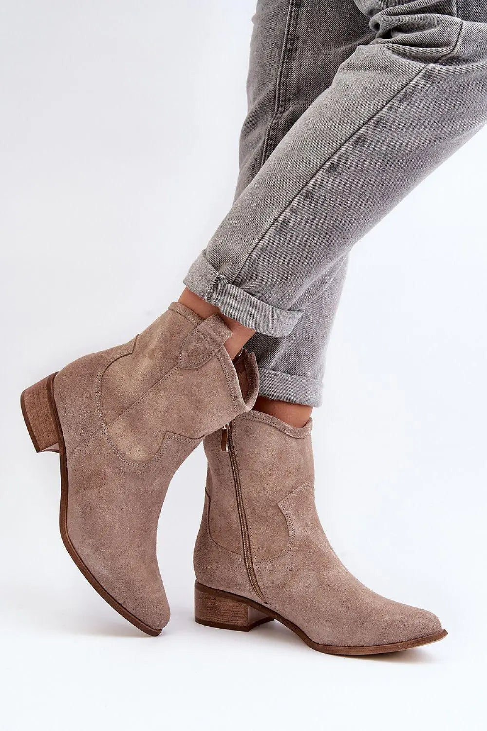 Step in style women's fashionable cowgirl style boots - Honesty Sales