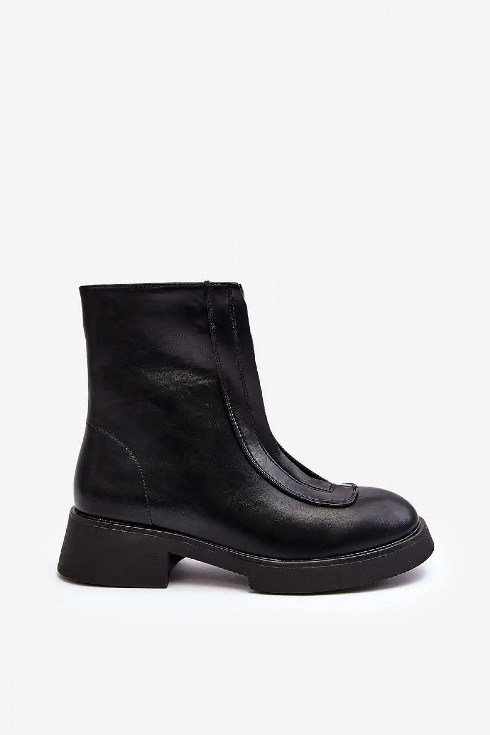 Step in style Women's flat heel boots - Honesty Sales