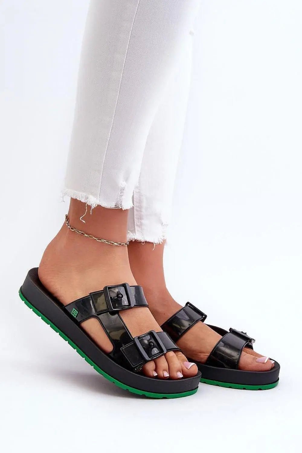 Step in style women's flip flops - Honesty Sales