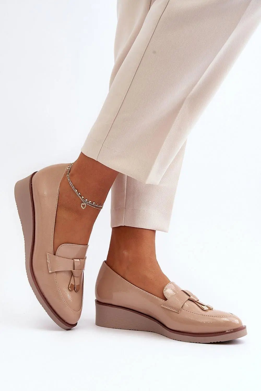Step in style Women's half-shoes set on a light anchor - Honesty Sales