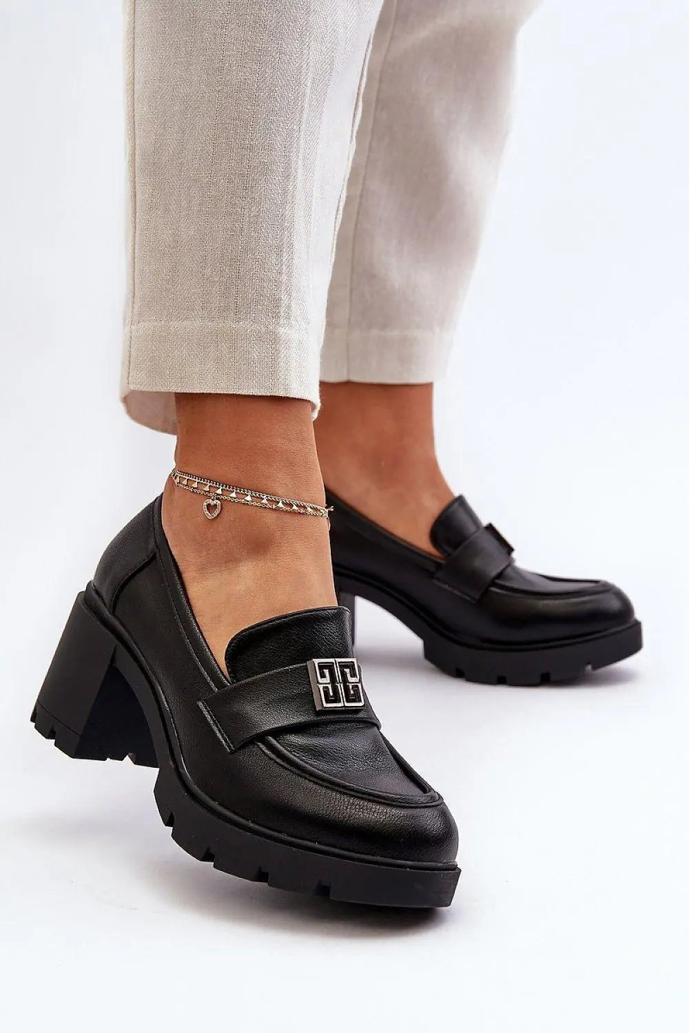 Step in style Women's semi heel boots - Honesty Sales