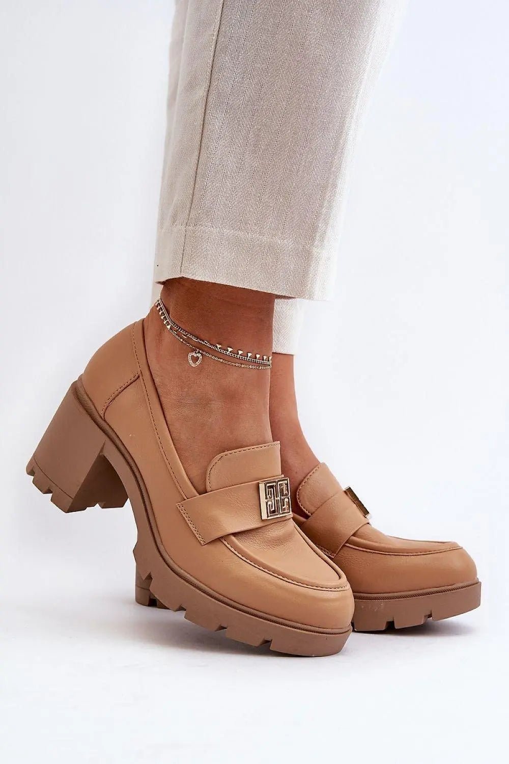 Step in style Women's semi heel boots - Honesty Sales