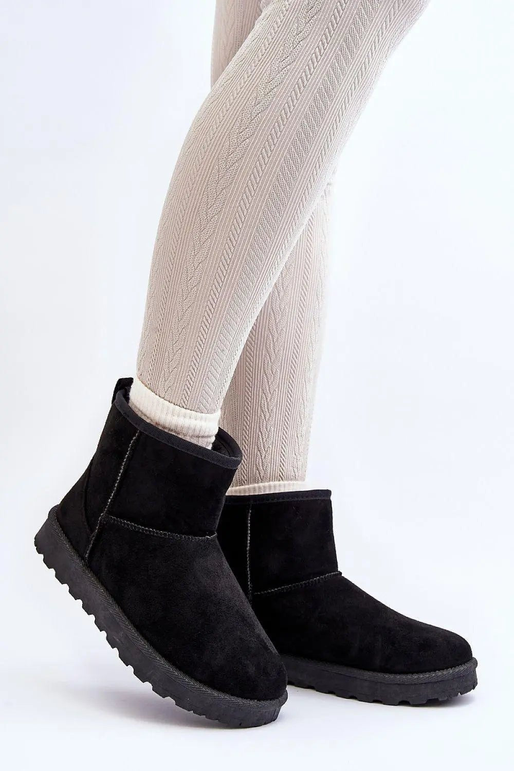 Step in style Women's snow boots made of eco-suede - Honesty Sales