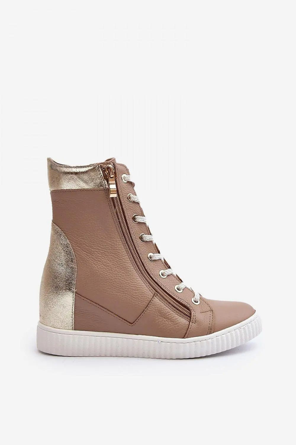 Step in style Women's wedge sneakers made of natural leather - Honesty Sales
