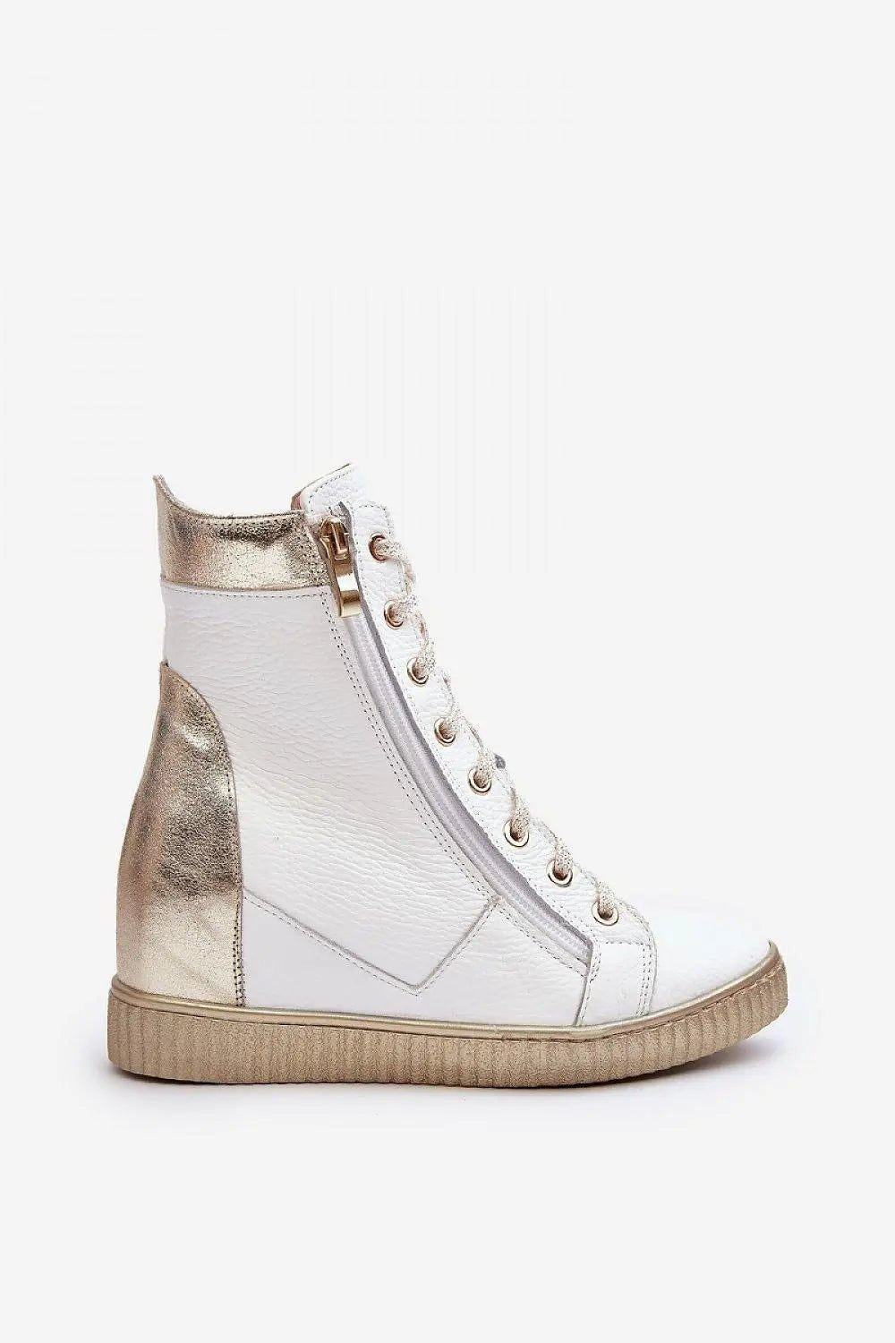 Step in style Women's wedge sneakers made of natural leather - Honesty Sales