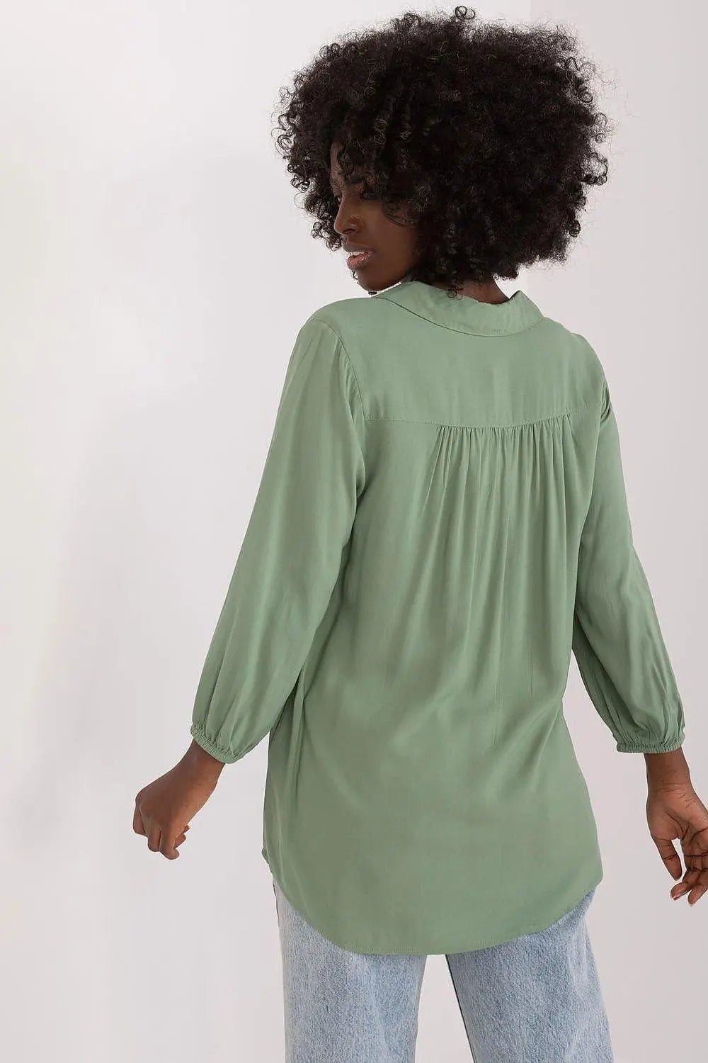 Sublevel airy and pleasant blouse - Honesty Sales