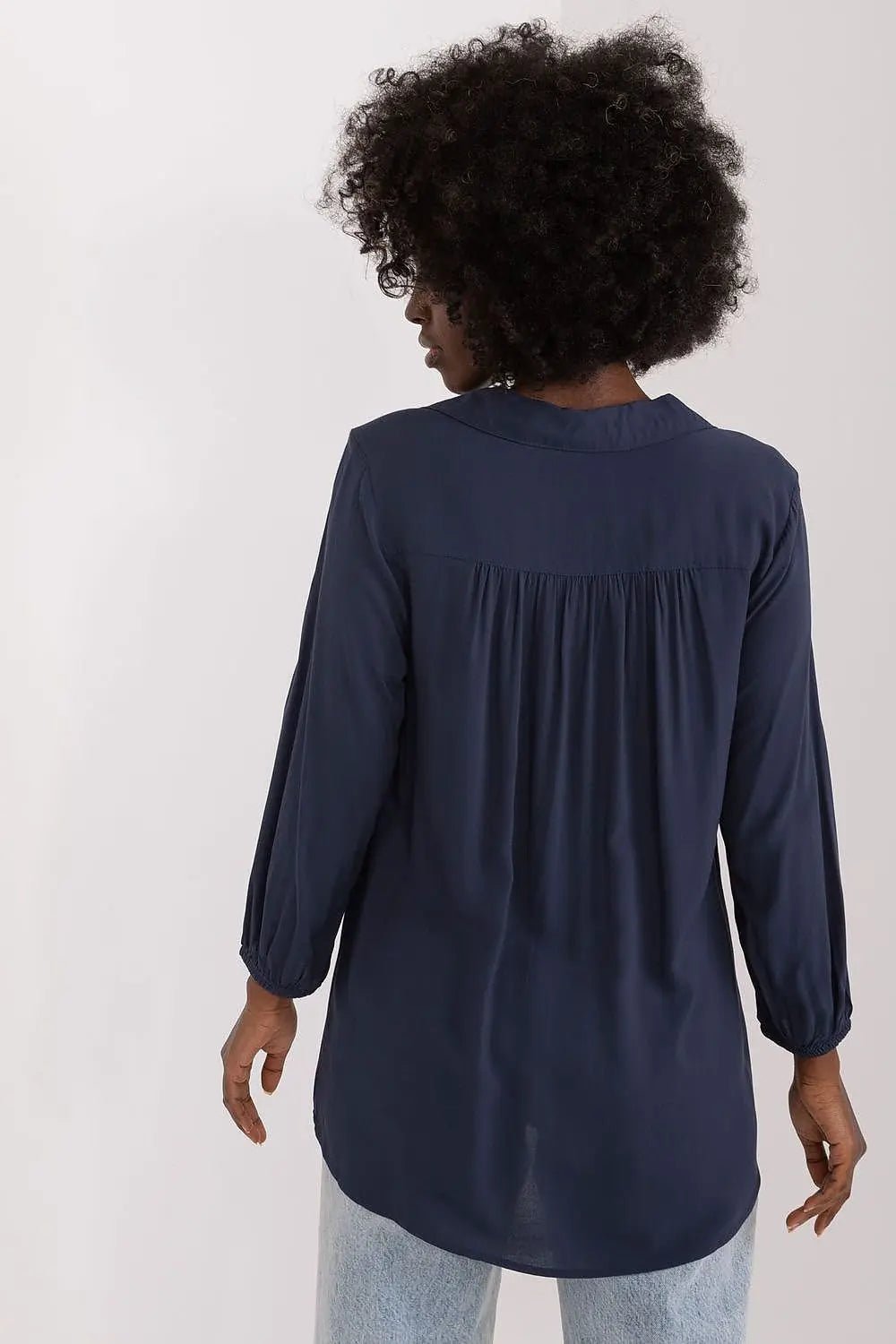Sublevel airy and pleasant blouse - Honesty Sales