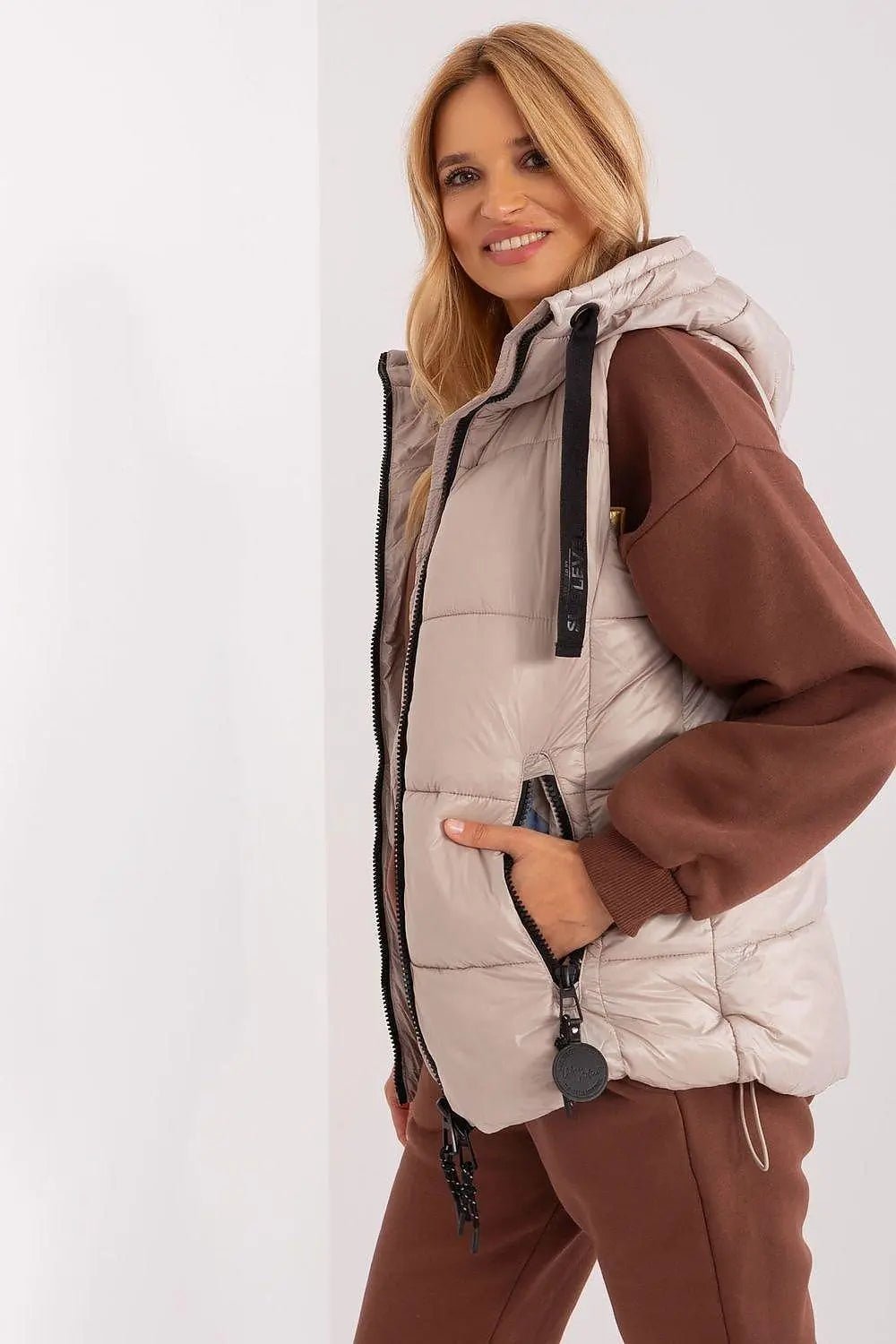 Sublevel Quilted, insulated zippered vest with hood - Honesty Sales