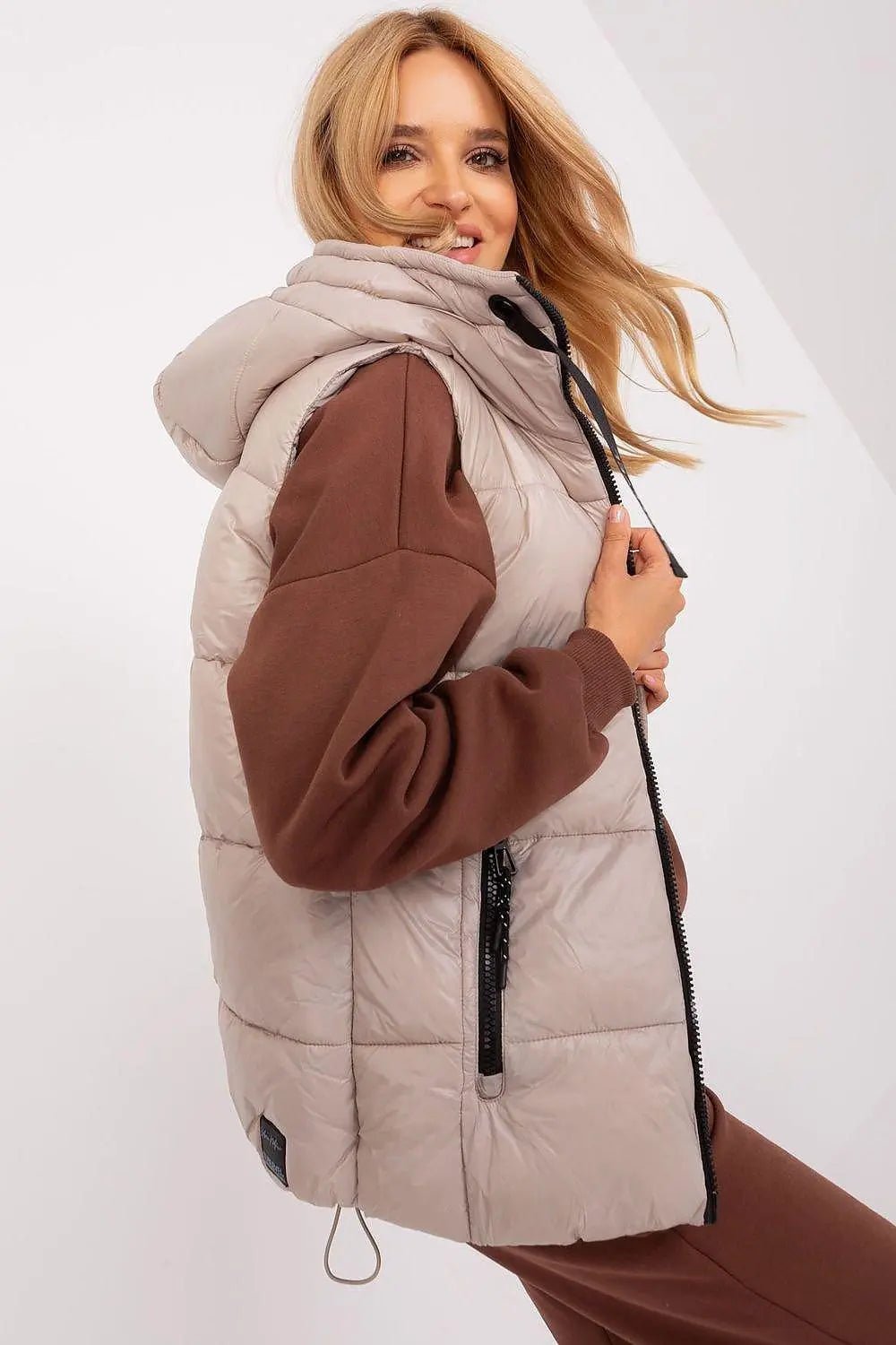 Sublevel Quilted, insulated zippered vest with hood - Honesty Sales