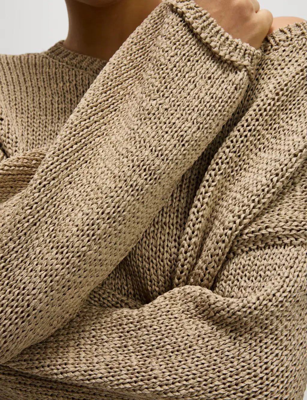 Textured Crew Neck Jumper - Honesty Sales