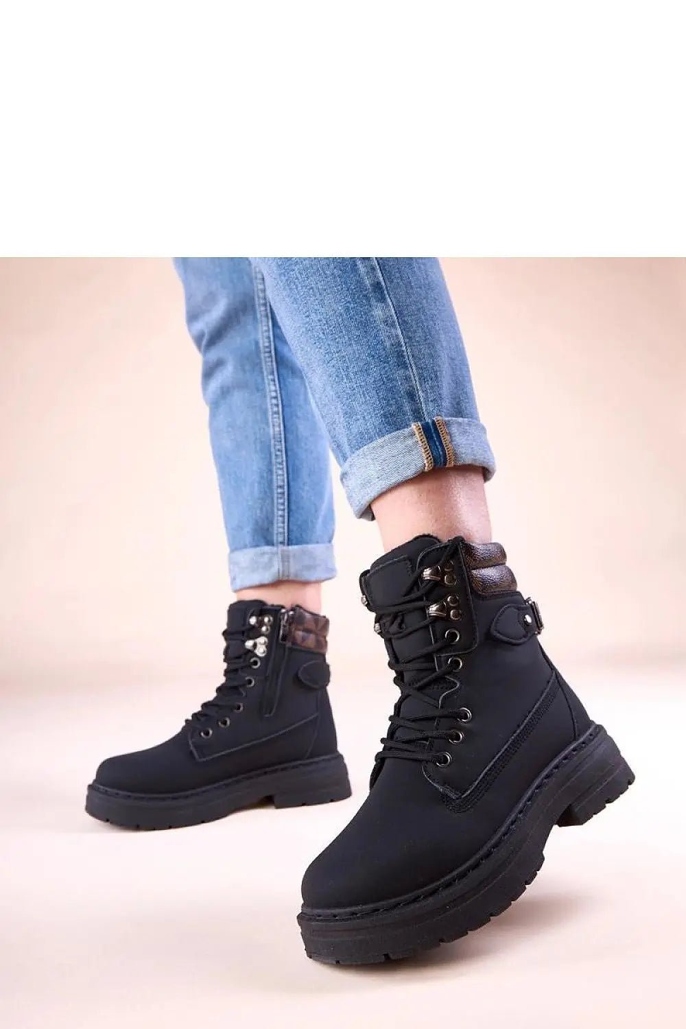 Trapper shoes model 222374 Solea - Honesty Sales