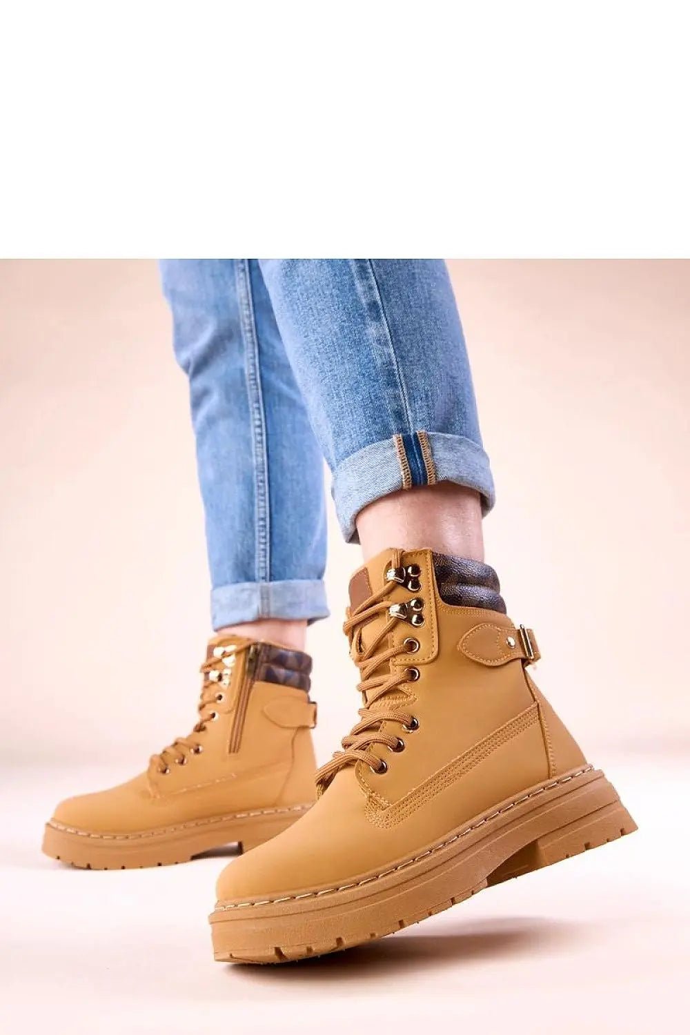 Trapper shoes model 222374 Solea - Honesty Sales