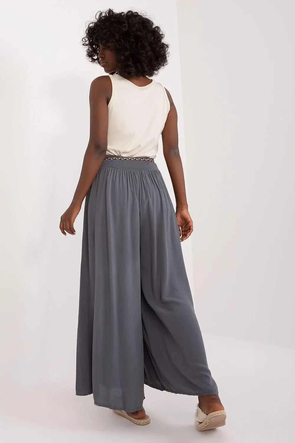 Women trousers model 196768 Och Bella - Honesty Sales