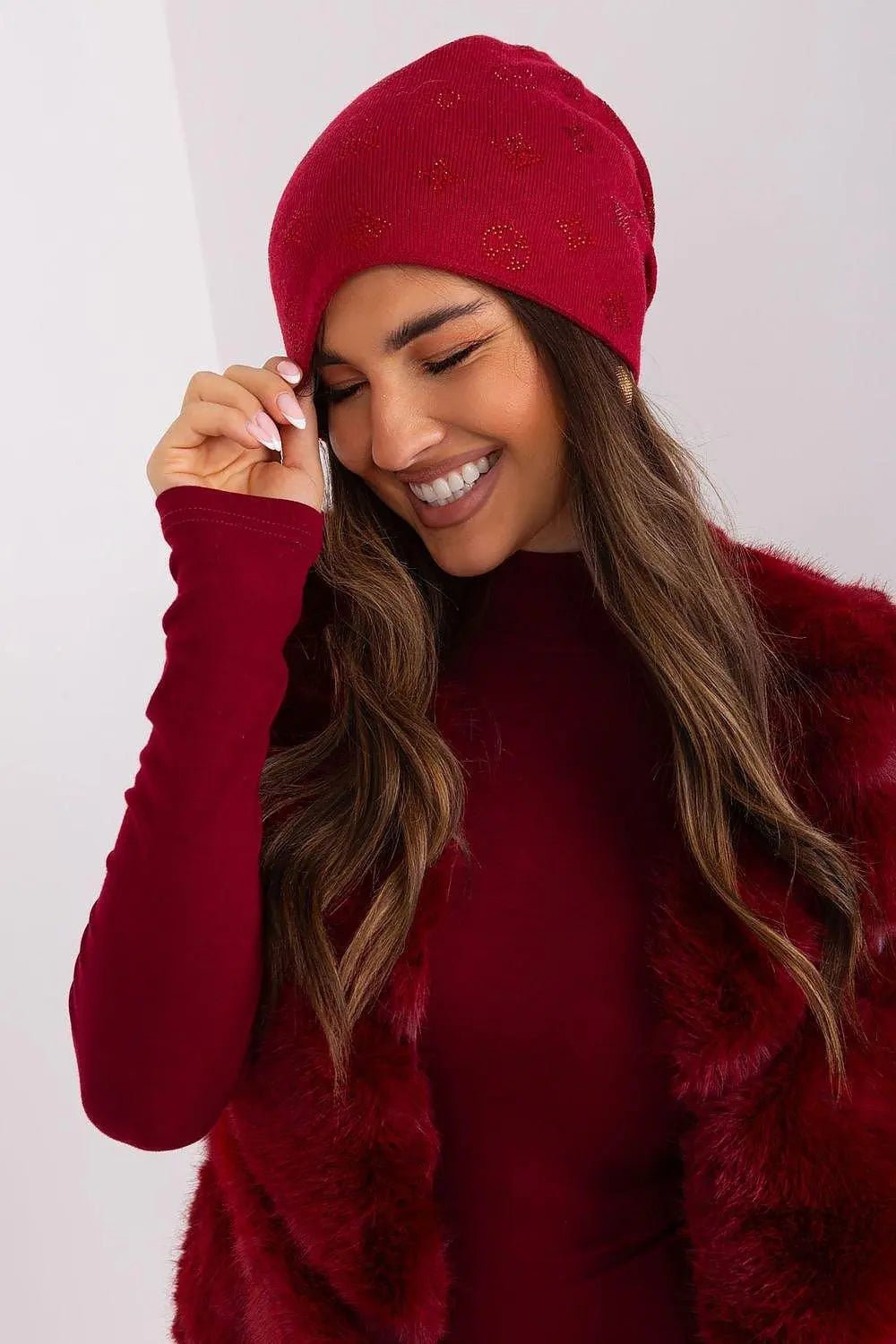 Women's Winter Beanie – Warm Cashmere Blend with Rhinestone Detail - Honesty Sales