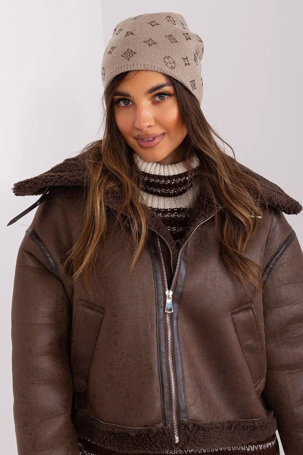 Women's Winter Beanie – Warm Cashmere Blend with Rhinestone Detail - Honesty Sales