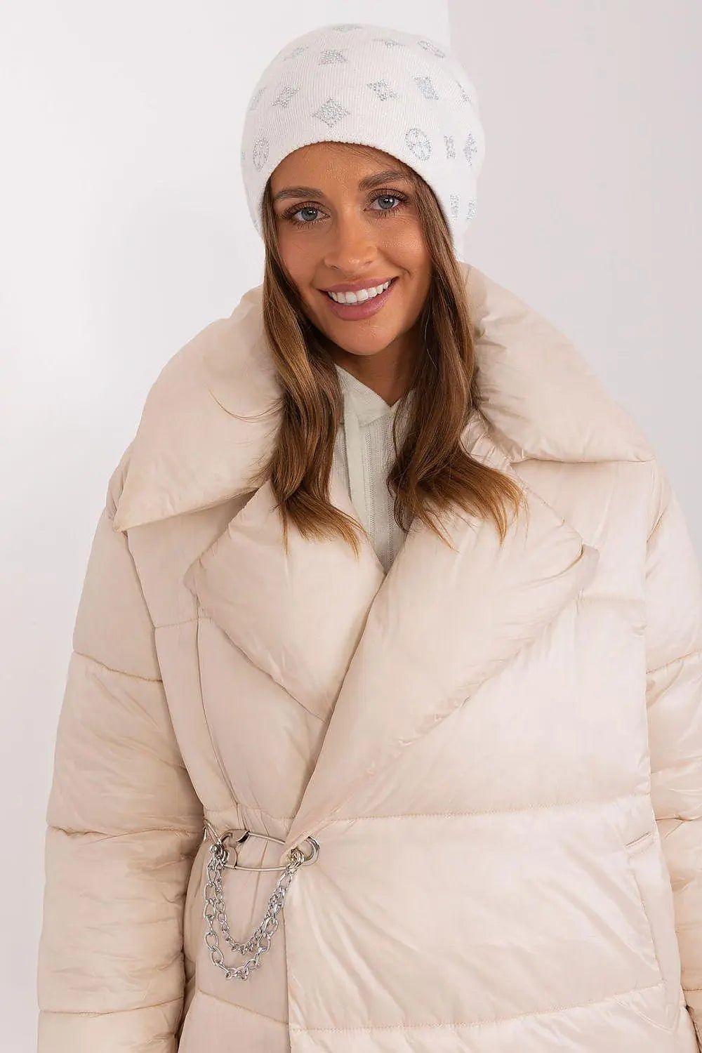 Women's Winter Beanie – Warm Cashmere Blend with Rhinestone Detail - Honesty Sales
