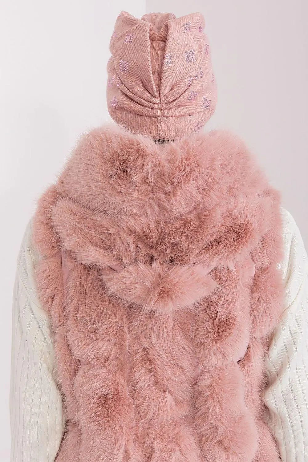 Women's Winter Beanie – Warm Cashmere Blend with Rhinestone Detail - Honesty Sales