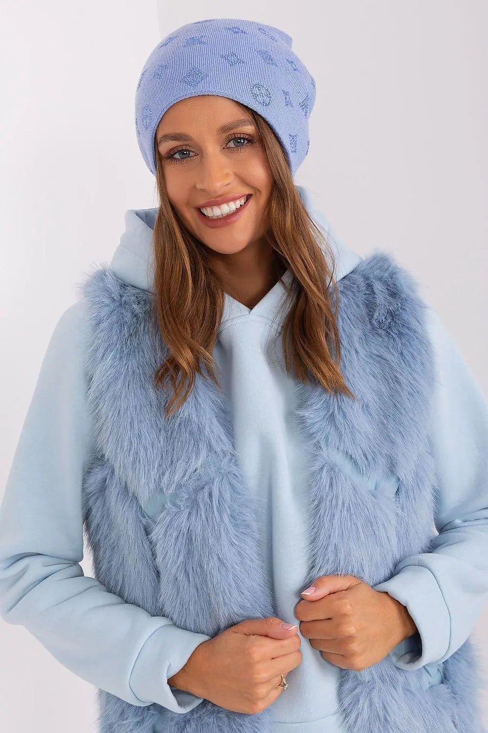 Women's Winter Beanie – Warm Cashmere Blend with Rhinestone Detail - Honesty Sales