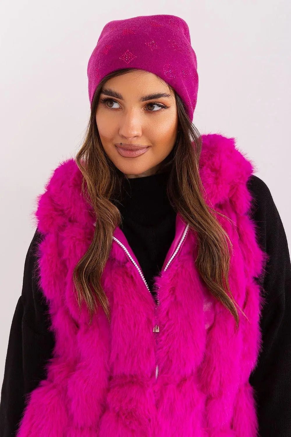 Women's Winter Beanie – Warm Cashmere Blend with Rhinestone Detail - Honesty Sales