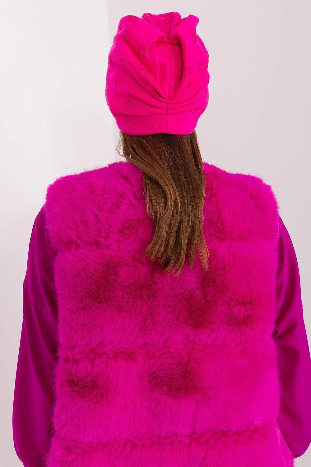 Women's Winter Beanie – Warm Cashmere Blend with Rhinestone Detail - Honesty Sales